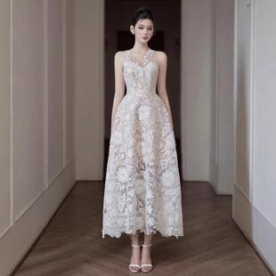 优雅轻奢蕾丝连衣裙女高级感party晚礼服法式刺绣白色吊带长裙子