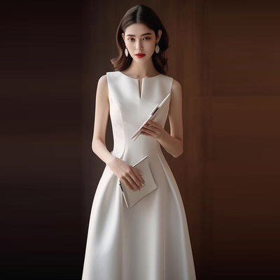 法式白色无袖晚宴聚会礼服长裙女