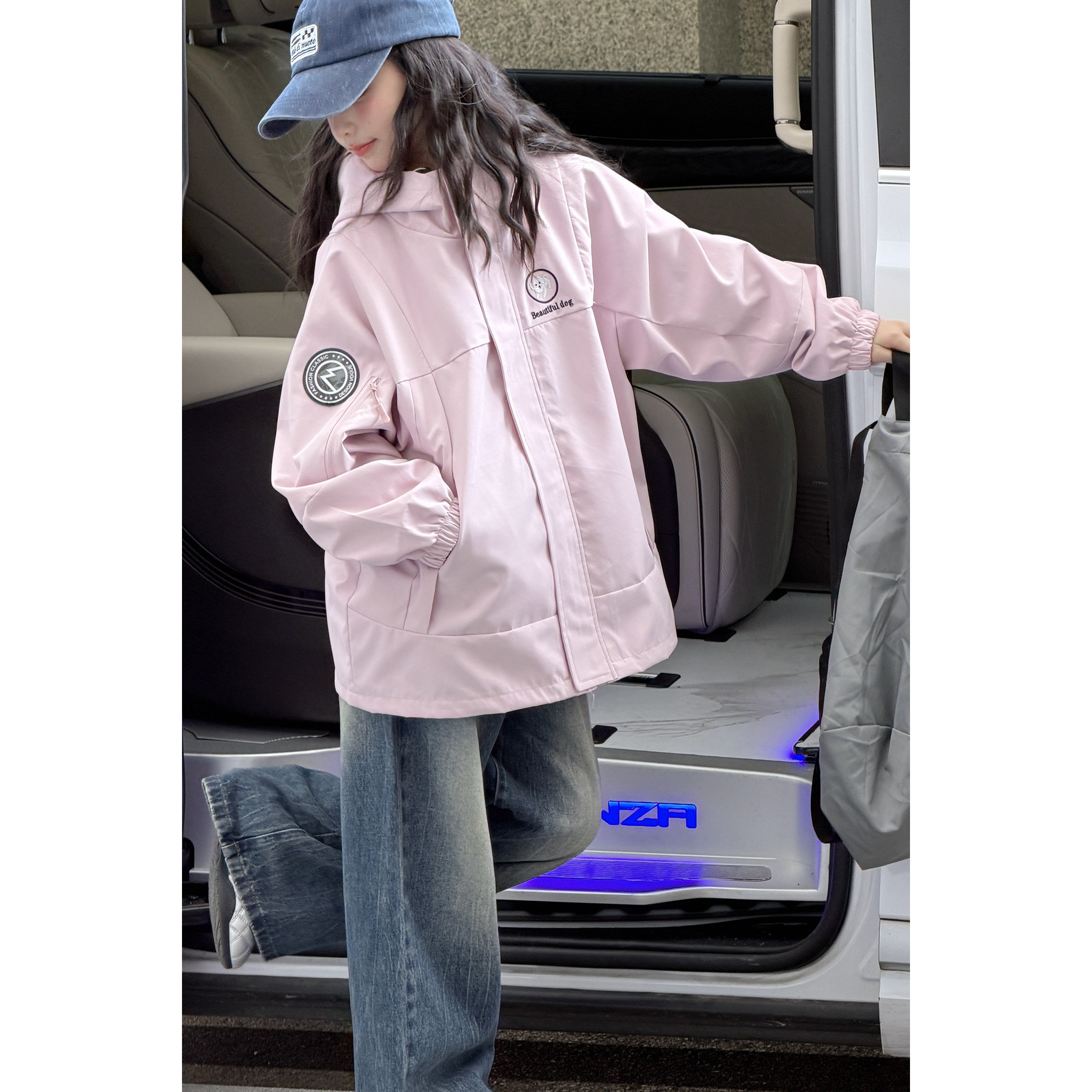 韩系女童粉色冲锋衣外套2026新款秋季儿童连帽外套牛仔裤两件套装