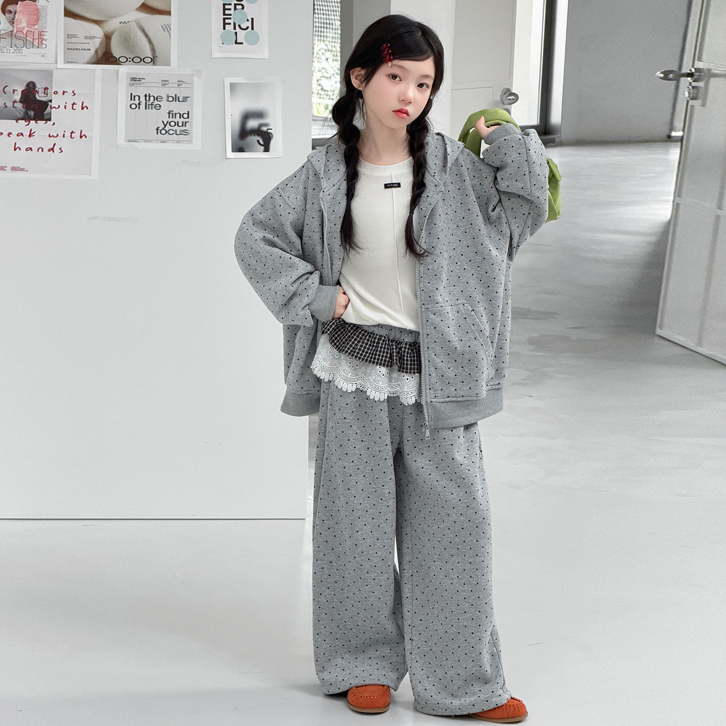 韩系女童秋季连帽卫衣外套秋装2026新款女大童阔腿屁帘卫裤两件套