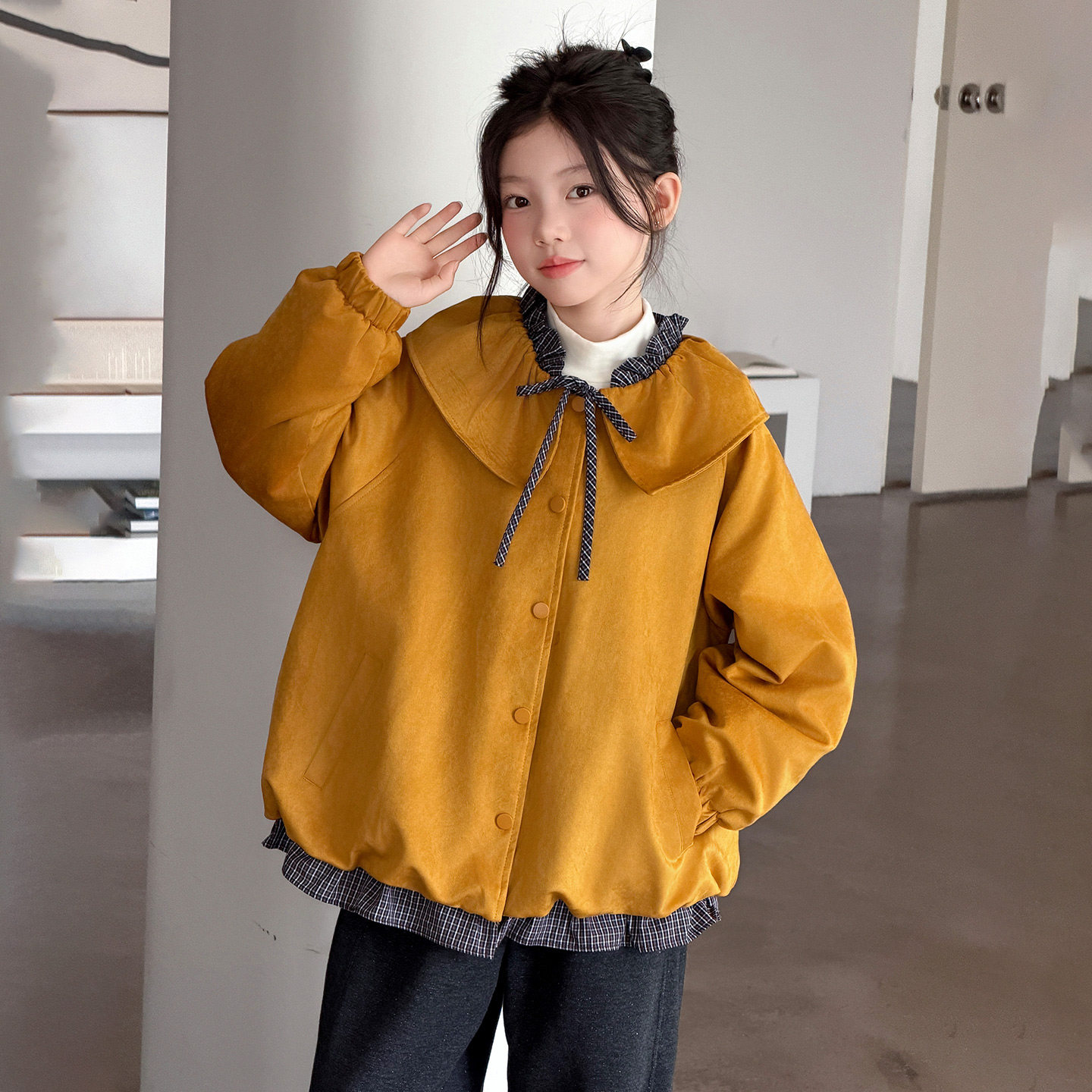 韩系女童娃娃领外套秋冬2026新款儿童美拉德风时髦夹棉棉服上衣潮