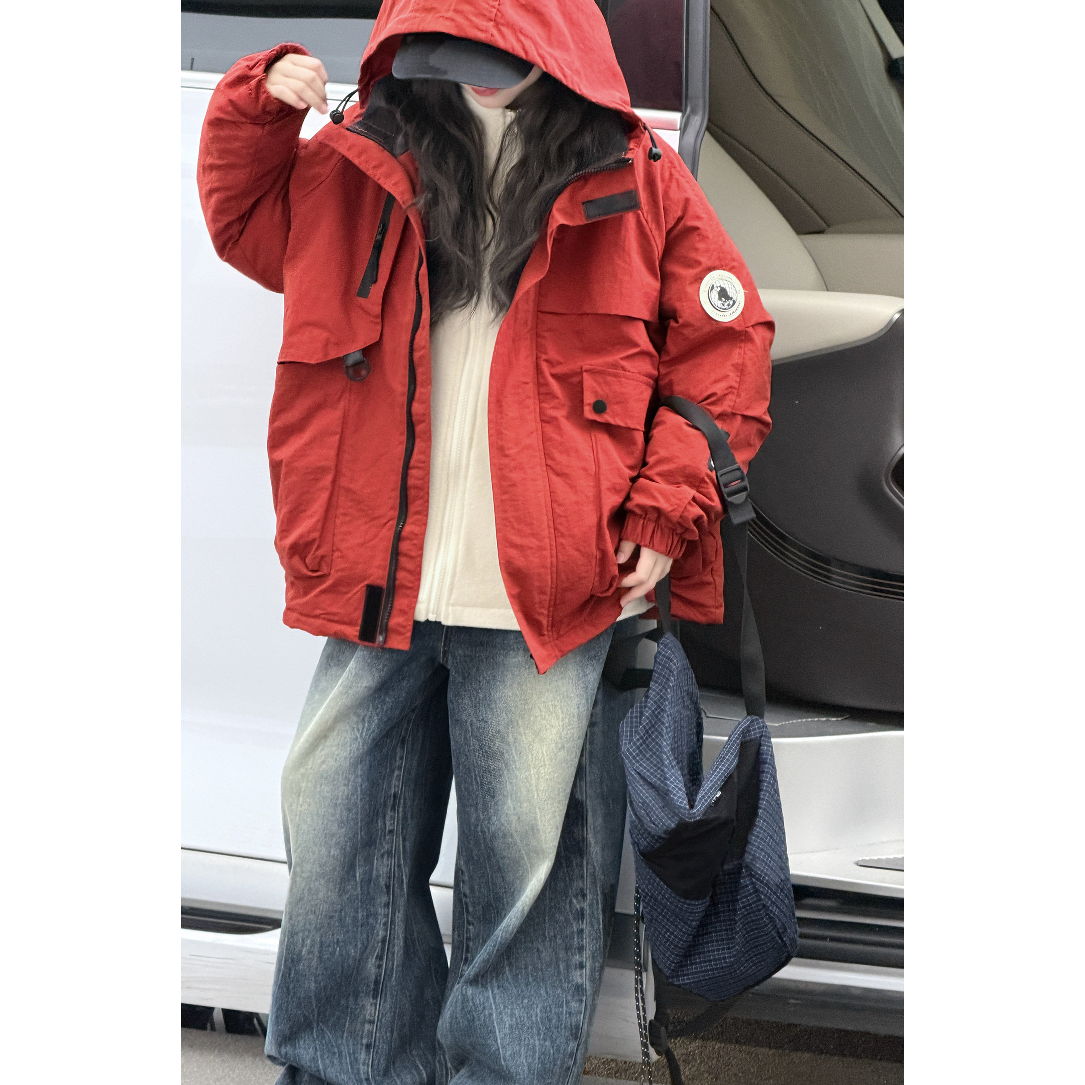 韩国童装女童夹棉加厚冲锋衣三合一2026新款女孩工装风加棉外套潮
