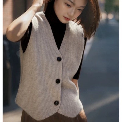 针织开衫马甲女春秋新款小个子坎肩外套100纯羊毛V领百搭短款背心