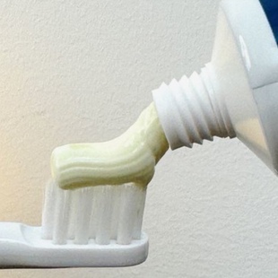 代胡和Z源Q口Q专X口腔Y膏160g 3支加3支小样