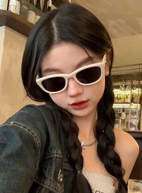 欧美复古辣妹造型太阳眼镜女2025新款墨绿色气质款墨镜高级感个性