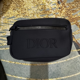 大牌各品牌各类化妆包大容量收纳包整理包便携洗漱包多款选择