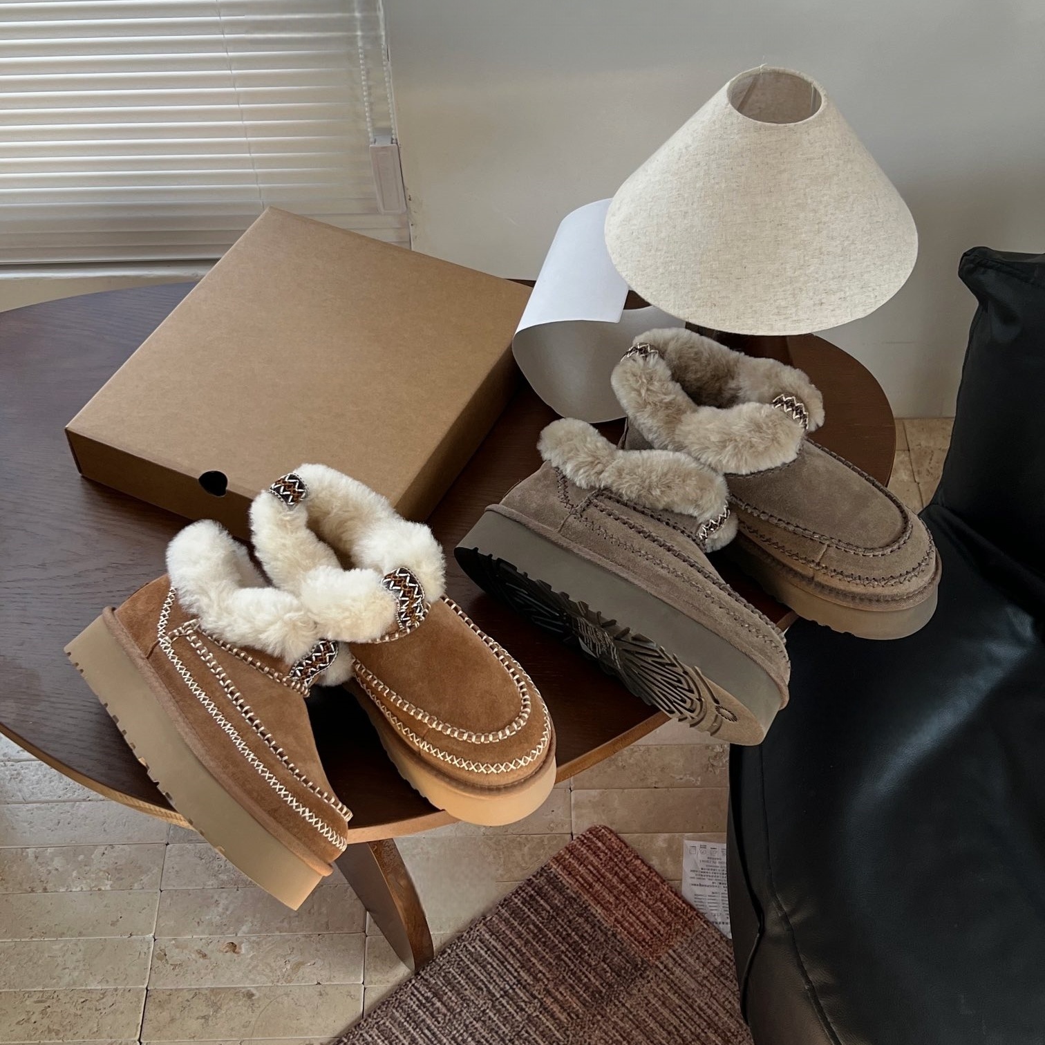 河南桑坡阿尔派羊皮毛一体雪地靴