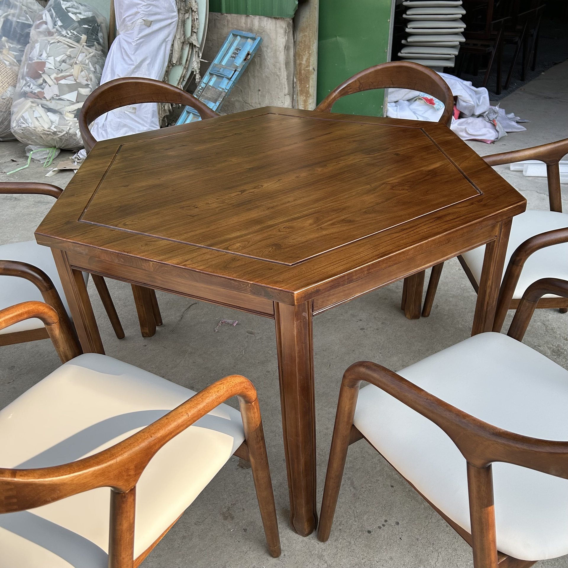 仿古六边形茶楼饭店原木新中式