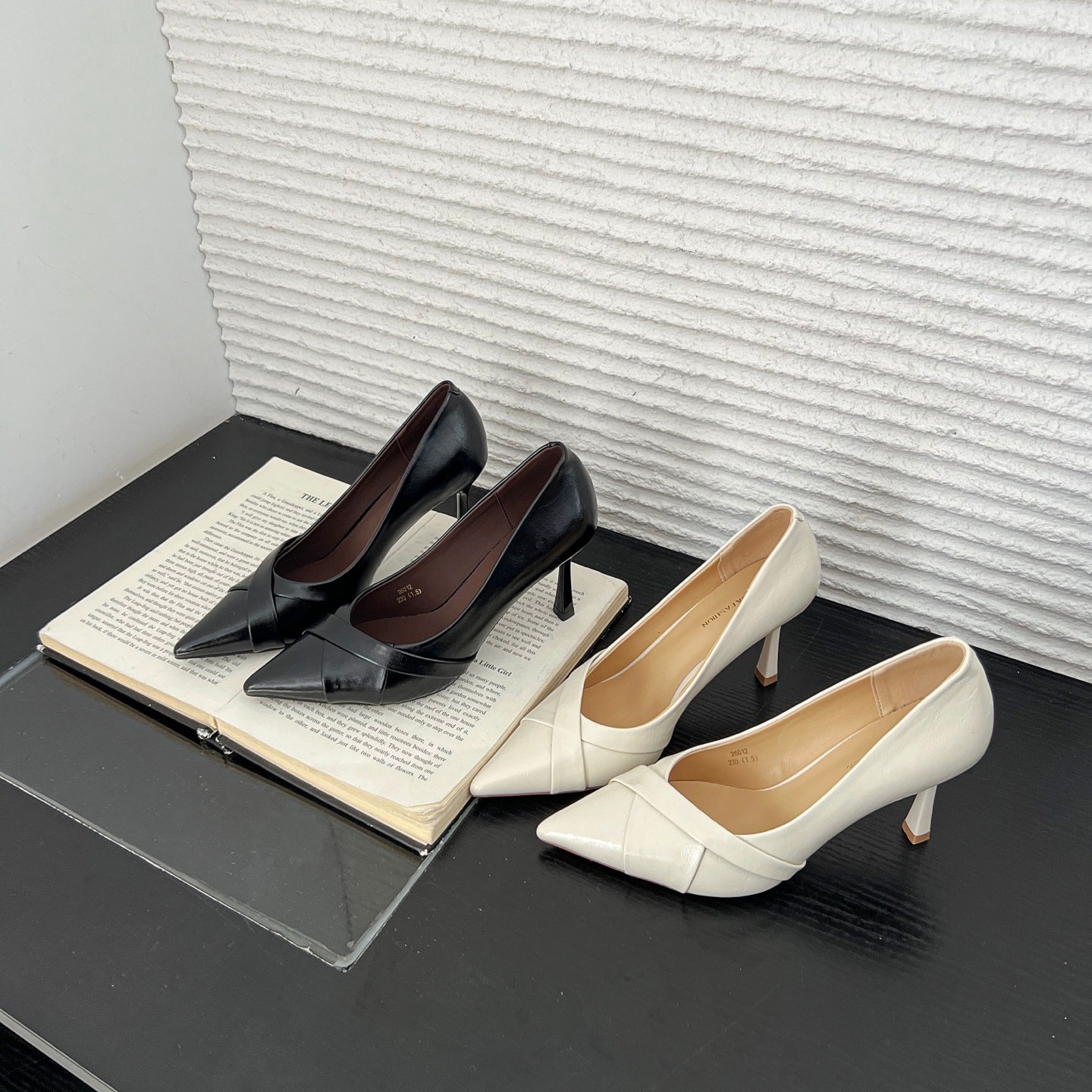 早春女鞋2026新款法式高级感气质单鞋女尖头细跟高跟鞋时尚工作鞋,女鞋,浅口单鞋,淘宝优惠券,粉丝福利购,淘宝优惠卷