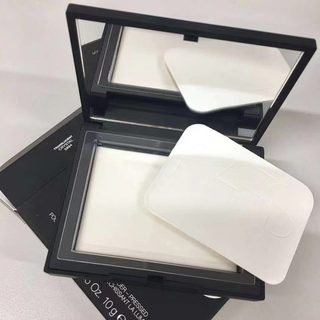 NARS/粉饼流光美肌轻透蜜粉饼 定妆粉控油大白饼10g