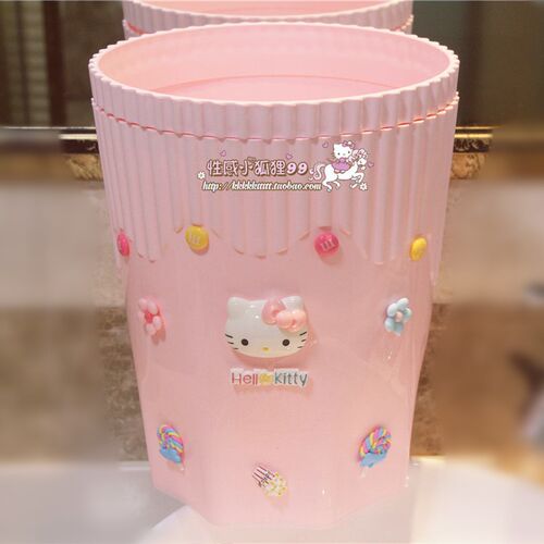 卡通粉色少女心厨房客厅垃圾桶