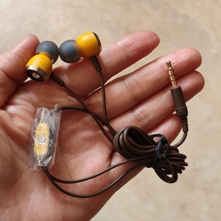 流行高解析小金标音质 hifi耳机AF33M 买二送一 库存澳洲品牌 散装