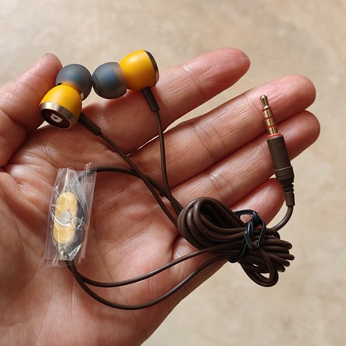 散装库存澳洲品牌 hifi耳机AF33M 流行高解析小金标音质 买二送一