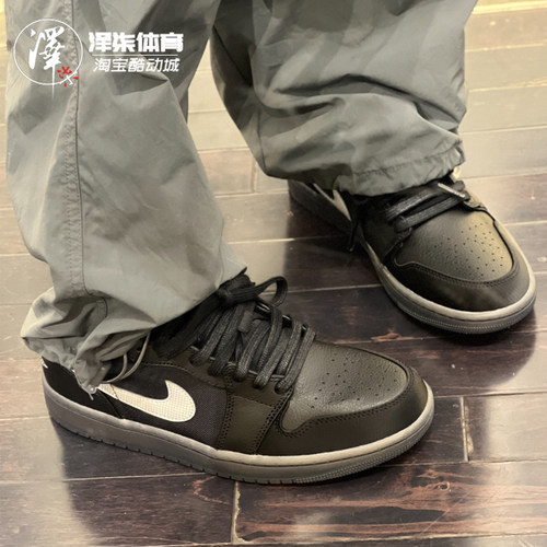 AJ1黑武士男款纯黑低帮休闲板鞋