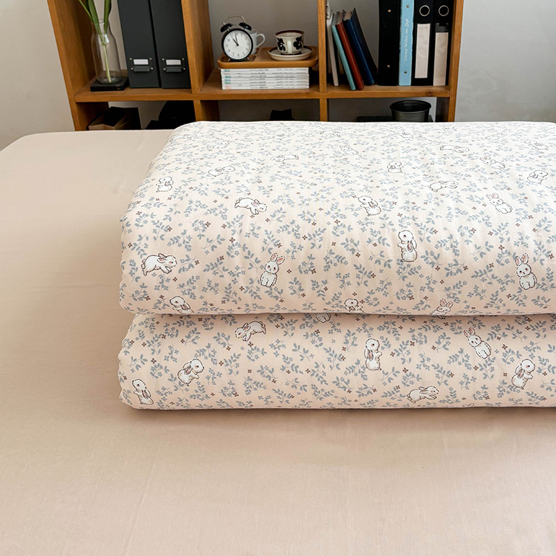 唐朝一只鱼双层纱小兔薇拉被套