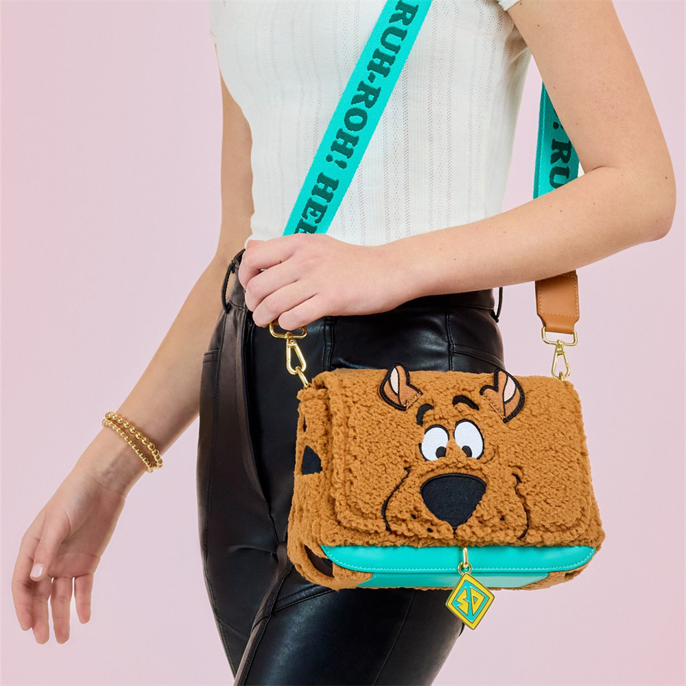 美国代购Loungefly Scooby-Doo史酷比狗绒面单肩斜挎包痛包2025款