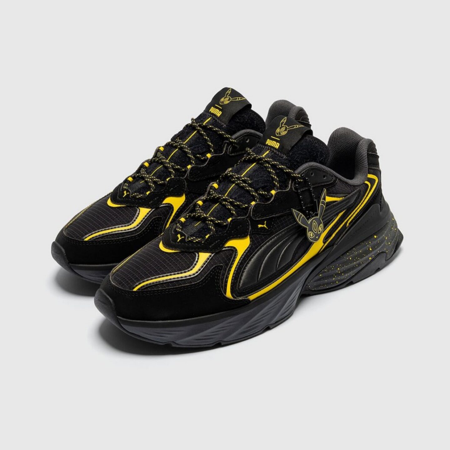 代购PUMA彪马宝可梦联名款月亮伊布暗黑系男女休闲运动鞋带挂件