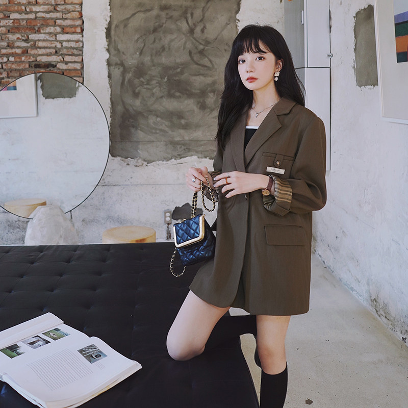 欧洲站小西装外套女春秋2023年薄款宽松贴标双排扣西服休闲上衣潮图片