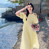多巴胺黄色泡泡袖挂脖连衣裙女夏慵懒风松弛独特绝美度假露肩长裙，商品下架区，浙宝199