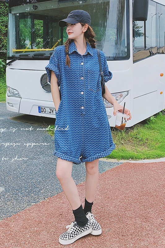 蓝色牛仔连衣裤女夏季2024新款宽松遮肉小个子设计感阔腿连体短裤,女装连衣裙,浙宝199