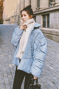 蓝色羊羔毛拼接羽绒棉服女2024冬季新款小个子加厚设计感棉衣棉袄图片