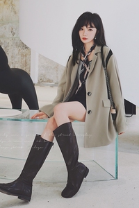 韩版绿色休闲西装外套女春秋2025年新款爆款高级感炸街百搭小西服图片