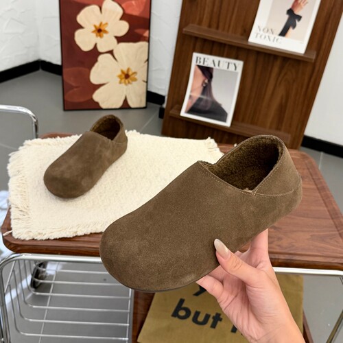 圆头显脚小一脚蹬两穿全包勃肯鞋