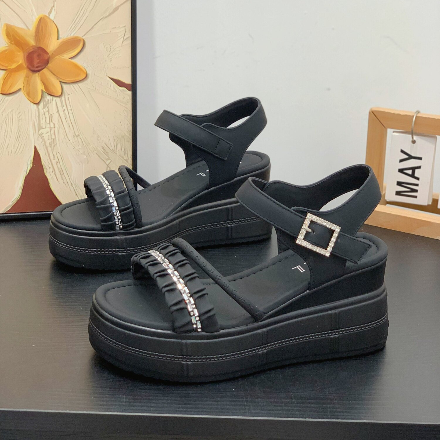 小个子增高8cm凉鞋女2026夏季新款配裙子坡跟厚底一字扣带罗马鞋