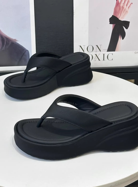 韩版复古豹纹厚底凉拖鞋女夏外穿2026新款坡跟6cm沙滩夹趾人字拖