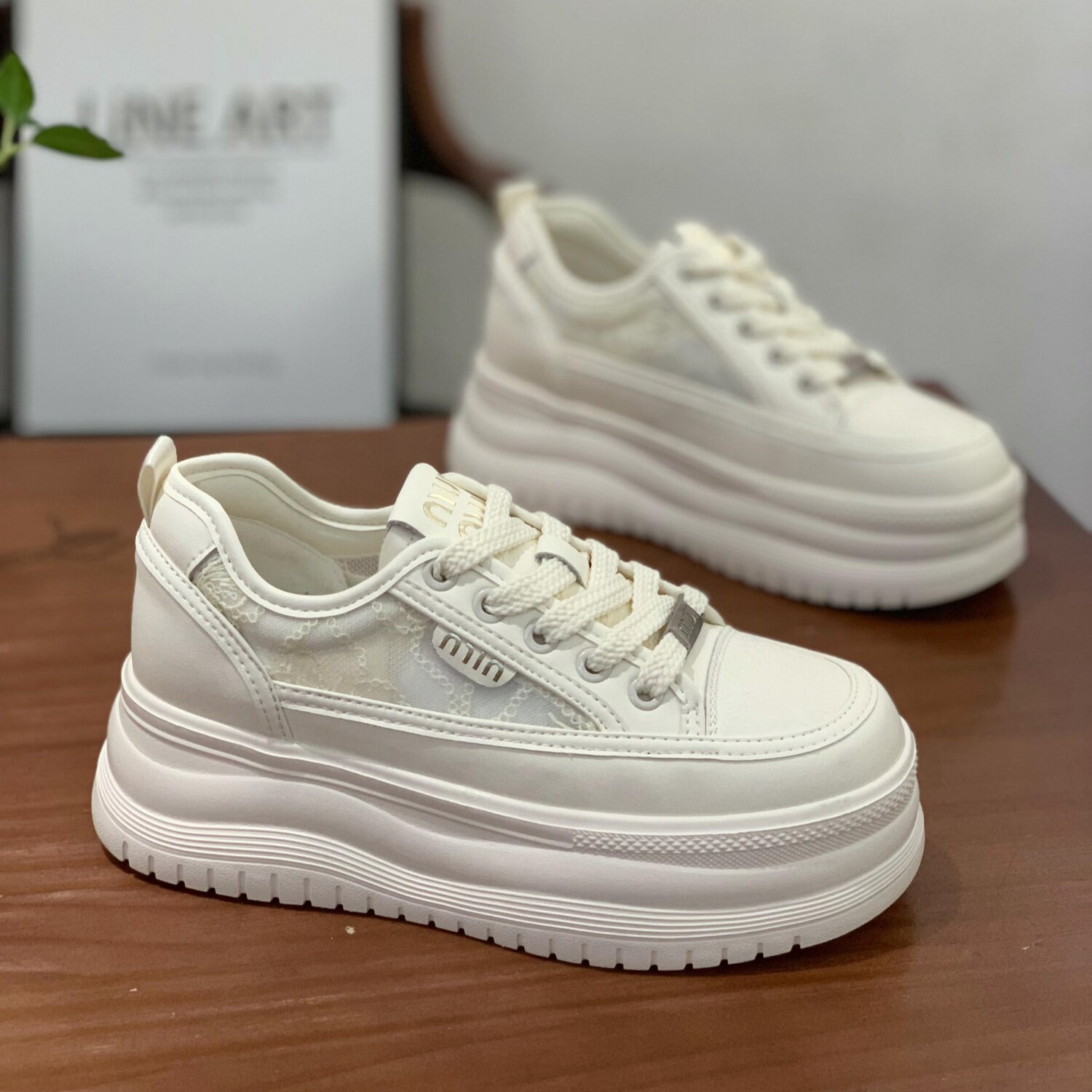 小个子内增高厚底板鞋女2025夏季新款百搭蕾丝单网透气轻便小白鞋