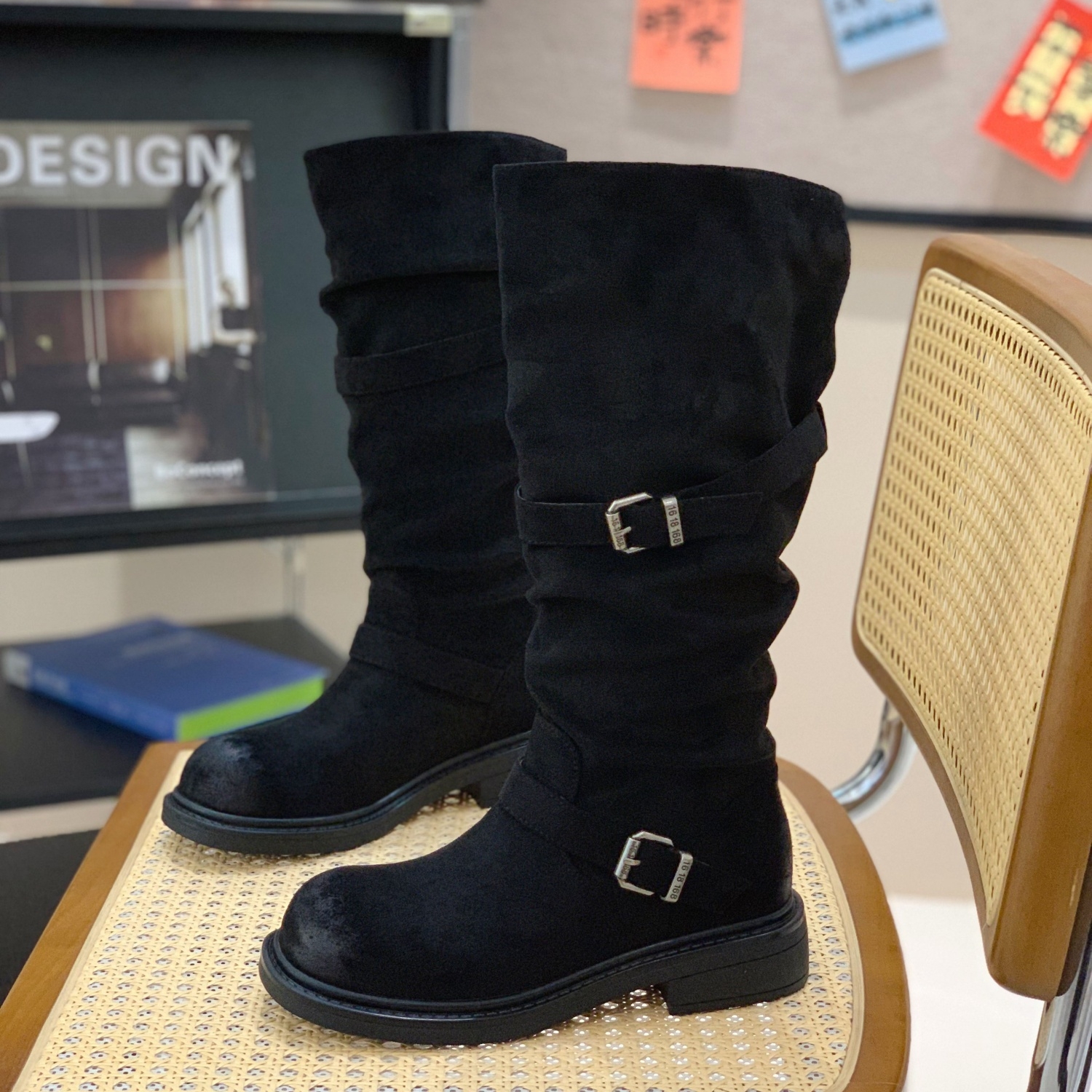 高级感潮流炸街显腿细时尚骑士靴