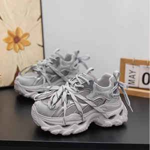 显瘦显腿长时髦拼色不累脚老爹鞋