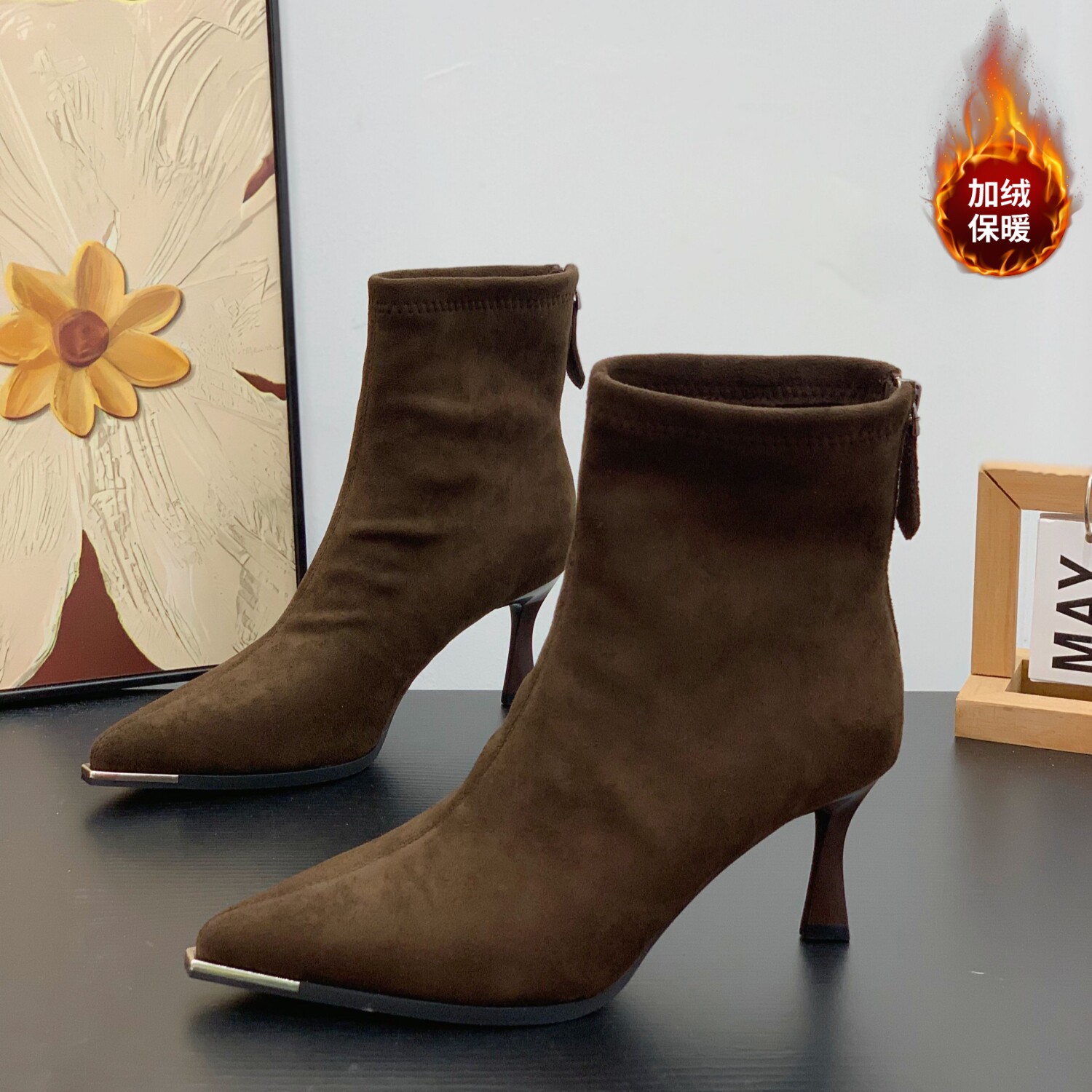 超火尖头6CM高跟短靴小个子女2025冬季新款加绒瘦瘦靴细跟时装靴