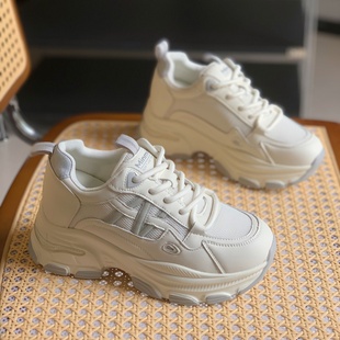 小个子7公分内增高老爹鞋女2025秋季新款百搭轻便不累脚休闲女鞋