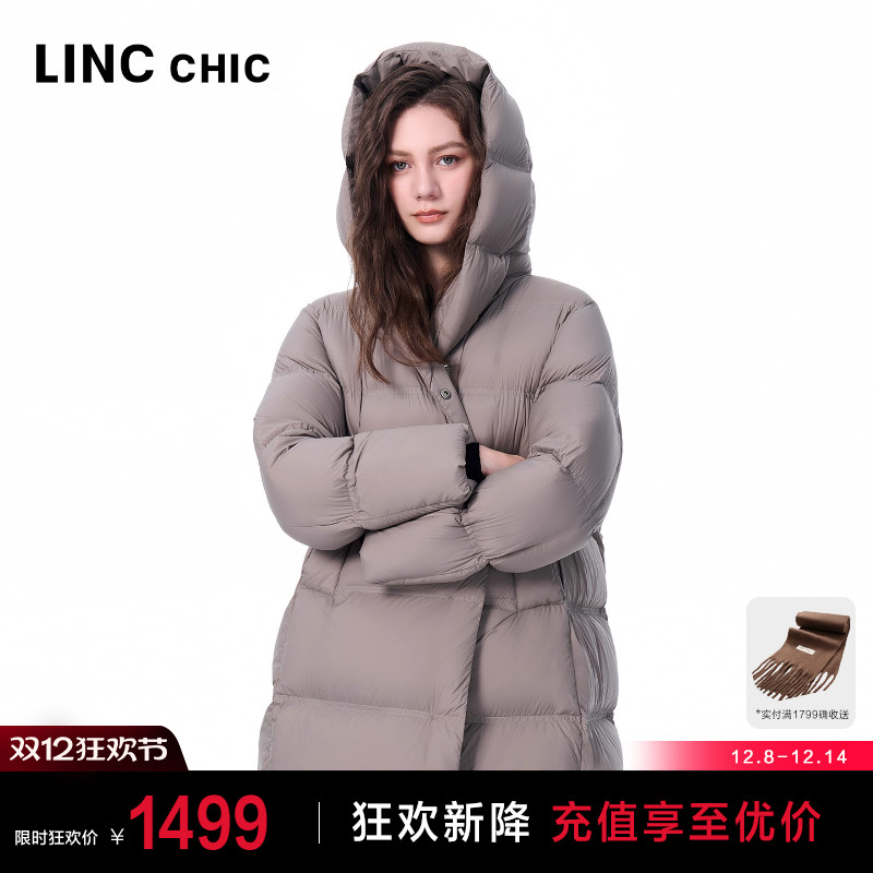 云朵泡芙围裹感无胆羽绒服