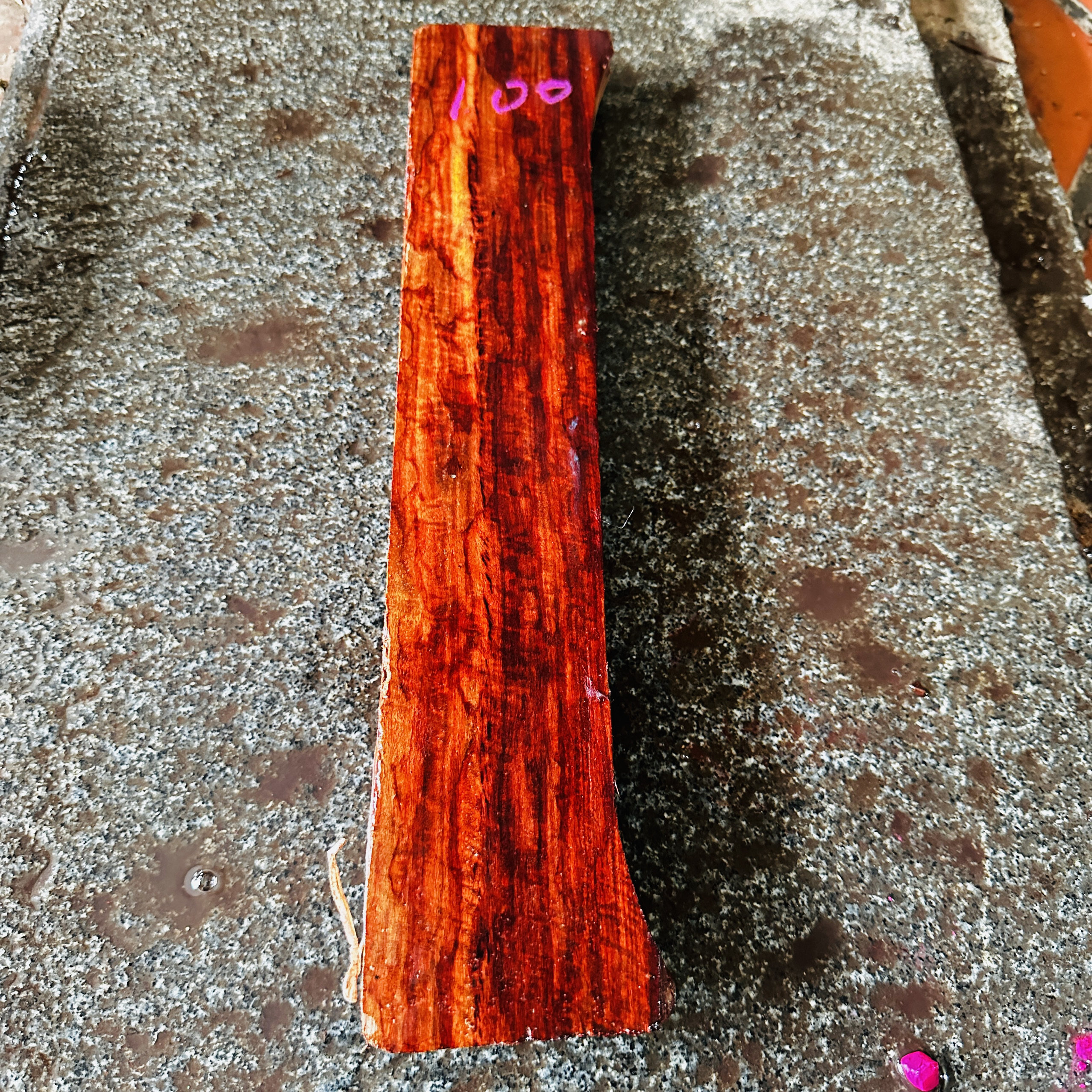 小叶紫檀(赞比亚血檀)水波花纹镇尺球杆料,红木边角料