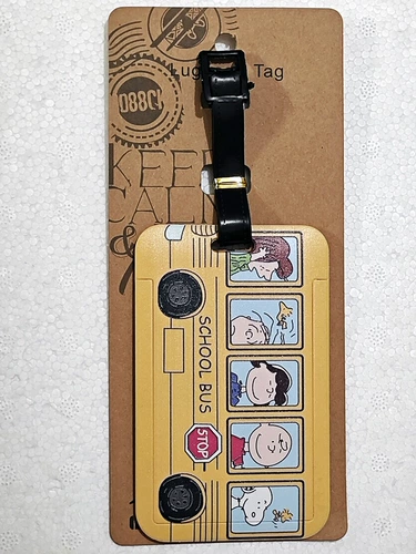 Creative Cartoon Lico Abs Hard -Shell Card Set Snoopy и Carles Brown Puppy Parm Parcy Card