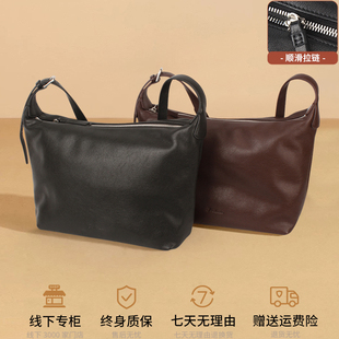 劳斯帅特小众牛皮托特包2026懒慵风通勤大容量松弛感hobo斜挎大包