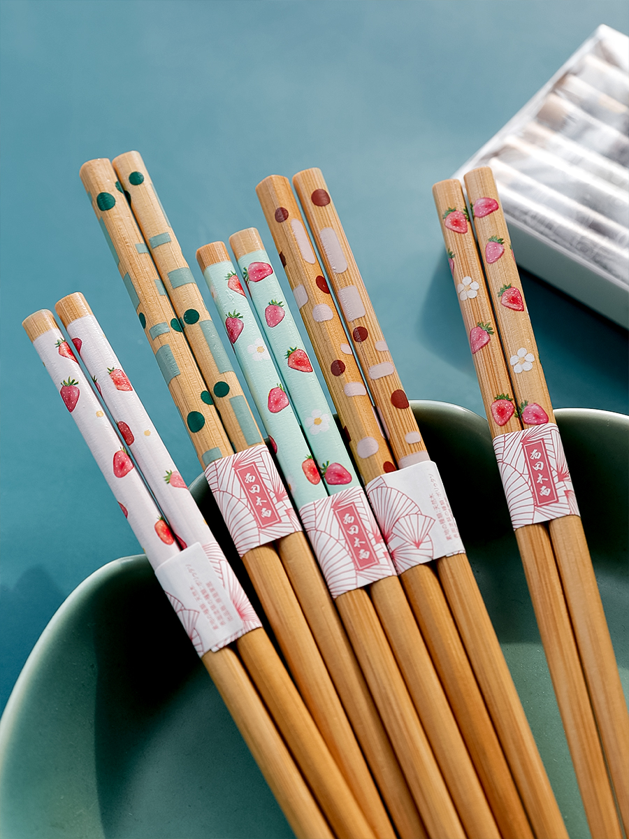 日式竹木筷子可爱网红筷家庭套装8双厨房防滑家用高档礼盒装