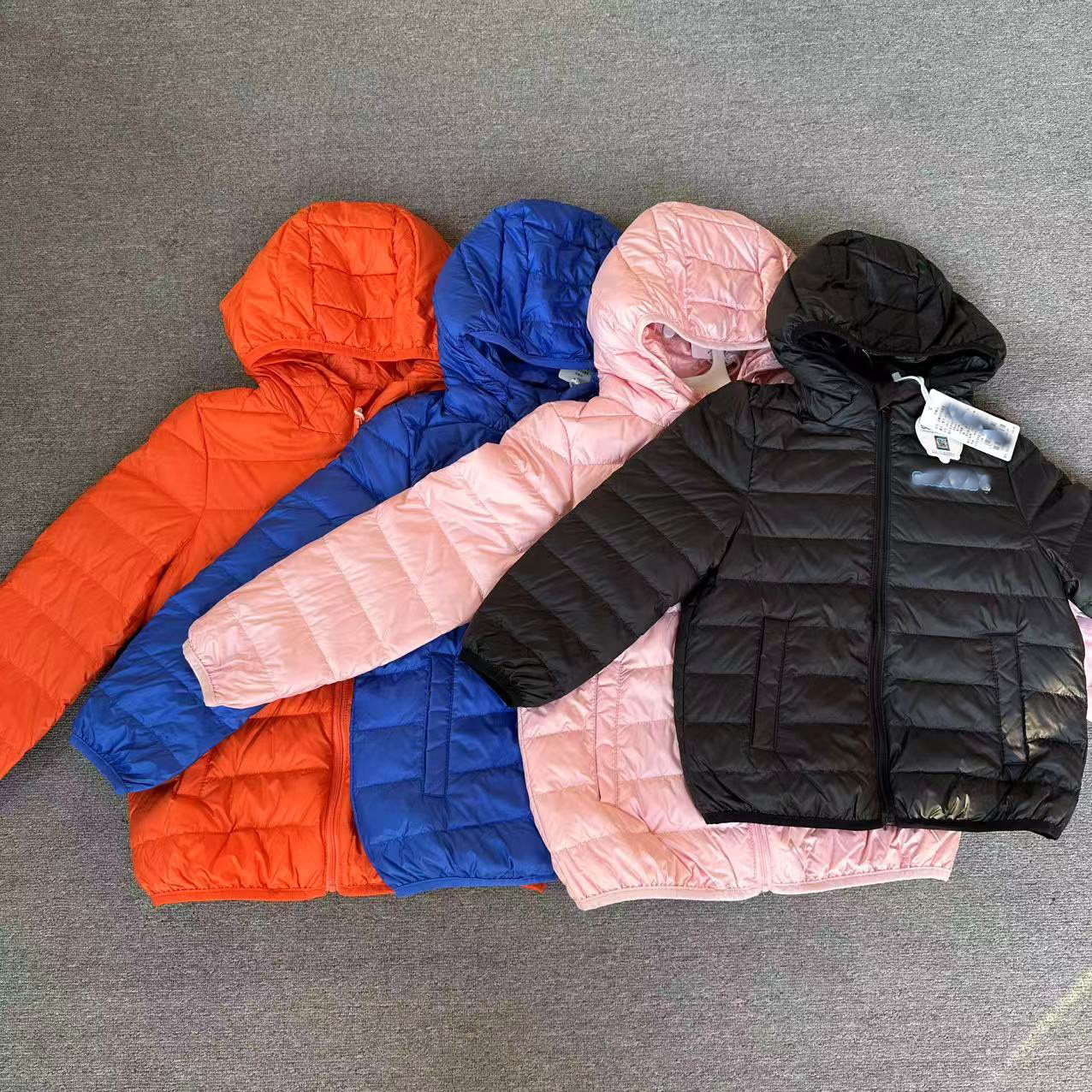 品牌剪标新品小中童4色轻薄款90%白鸭绒韩版宽松短款羽绒服外套