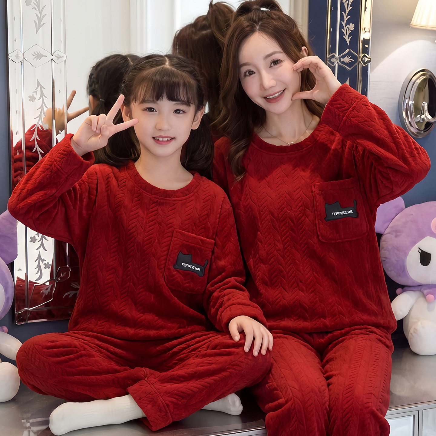 红色睡衣女童秋冬季海岛绒母女亲子圆领红色女孩珊瑚绒家居服套装