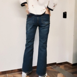韩国进口ODI秋季新款26年桃心撞色刺绣修身弹力高腰微喇女牛仔裤