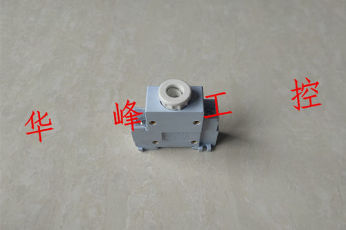 熔断器R026 RL98 RL8B-63A D02导轨式螺旋式船用陶瓷保险底座RO26
