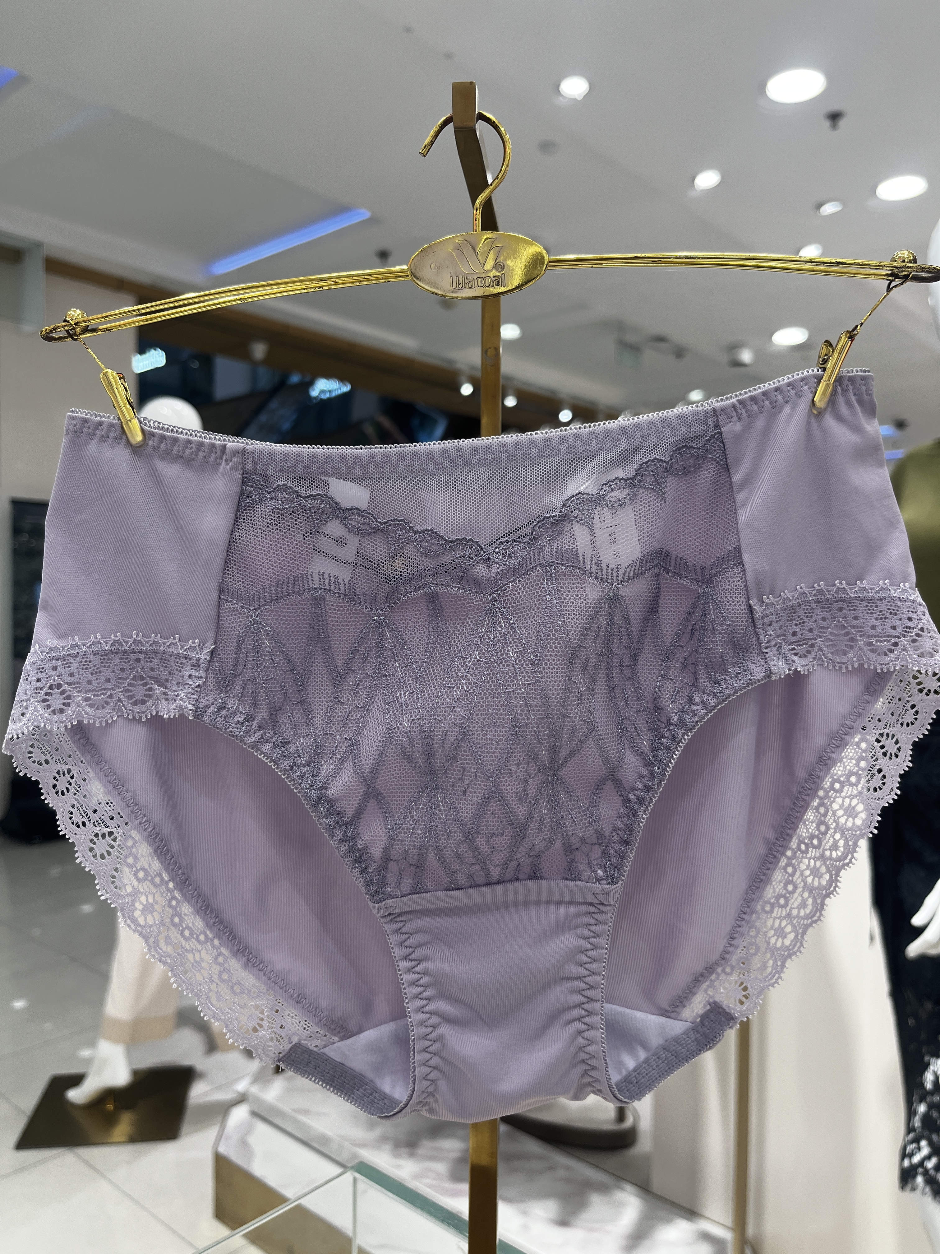 华歌尔新款铂尔西 WP38E5 女式中腰蕾丝舒适三角内裤WB38E5配 299