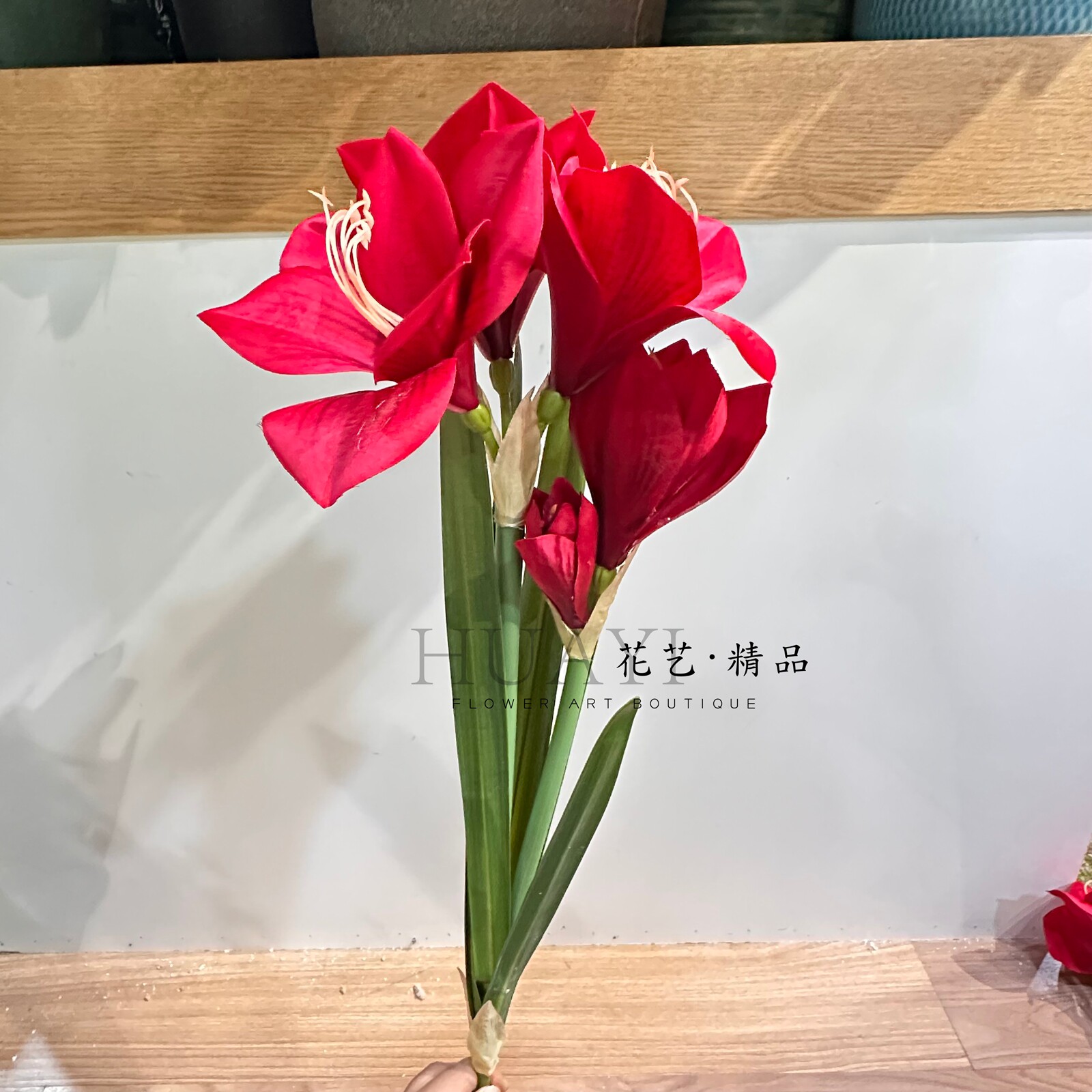仿真花红色朱顶红君子兰花郁金香花束摆件装饰礼物花箱插花素材