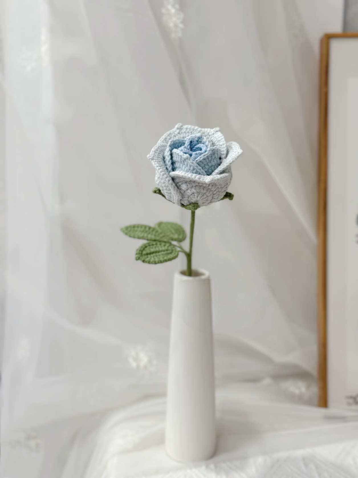 成品手工钩织高定仿真花束荔枝玫瑰花装饰品送老师朋友 家居插花