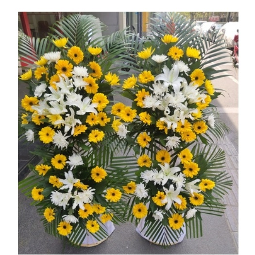 阜新新邱区新发路长营子大街细河区鲜花店配送白事花圈菊花清明节