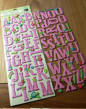 SCRAPBOOK原单 双片 绿色粉色纸板立体大写/小写字母数字贴纸
