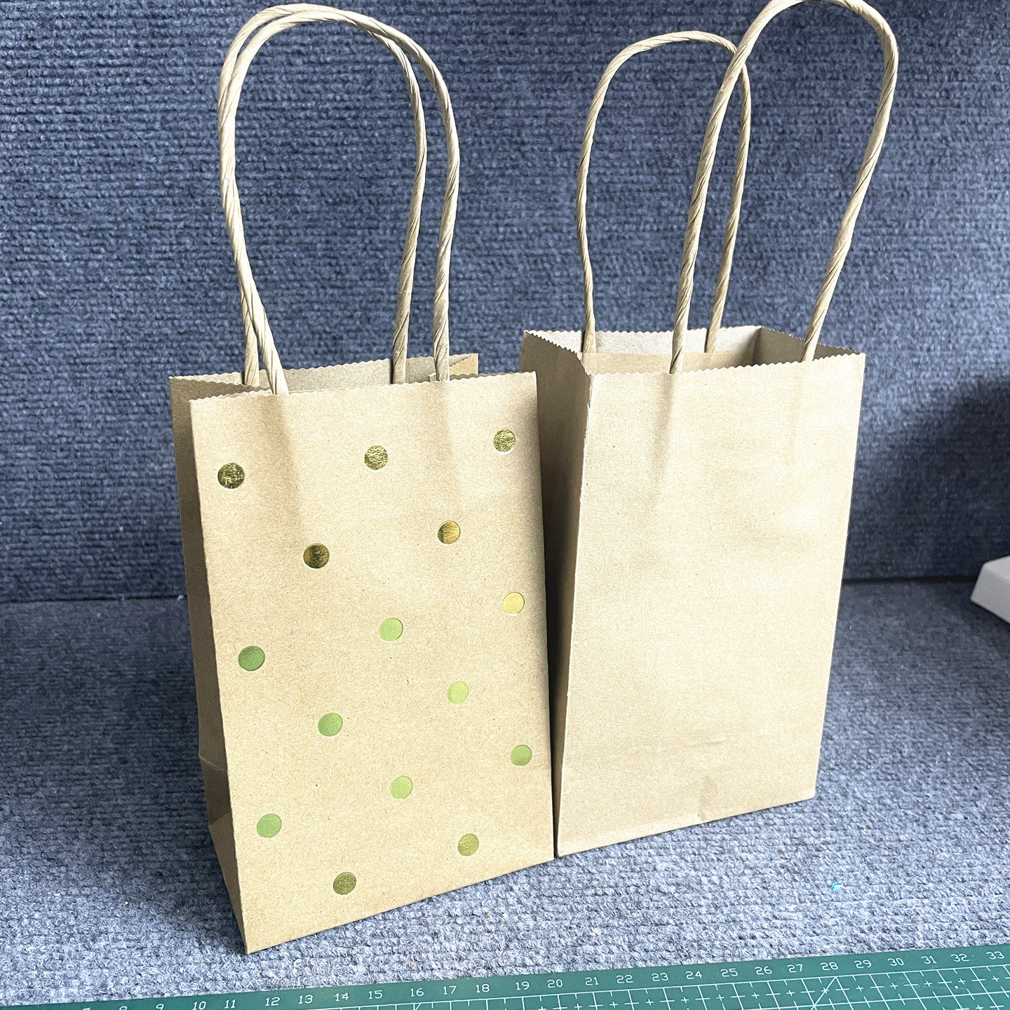 牛皮纸小礼品袋子手提袋圣诞礼物袋纸袋收纳袋迷你16.5*7*10.2CM