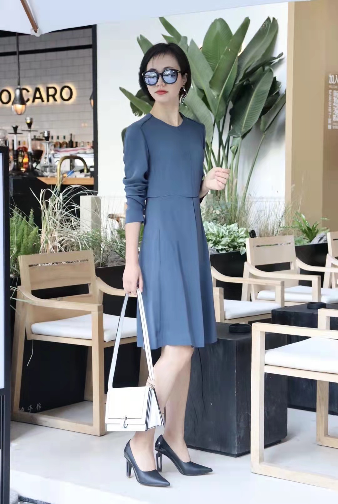 通勤真丝纯色立体剪裁